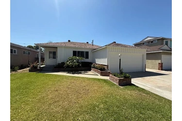RECIÉN PINTADA, 2 HAB/1 en Los Angeles