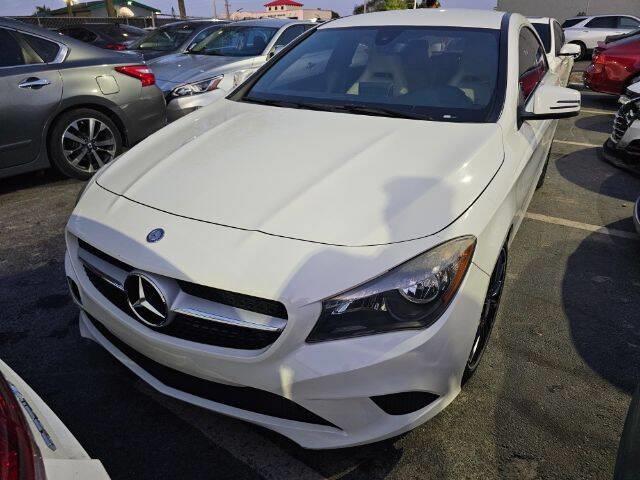 $9490 : Se vende Mercedes Benz image 5