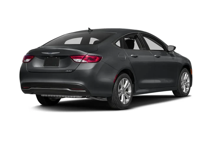 $12988 : 2016 200 Limited image 3