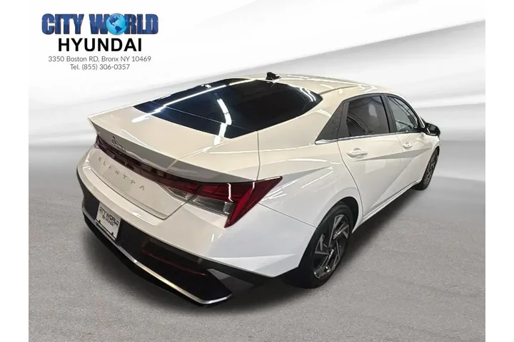 $18152 : Hyundai ELANTRA 2024 SEL 4dr image 5