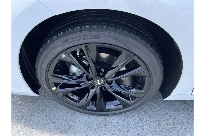 $39998 : Lexus ES 350 2023 F SPORT Ha image 10