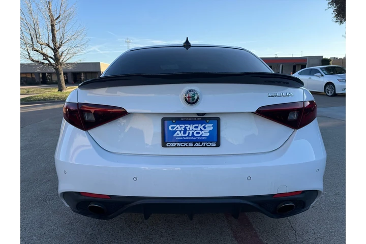 $16490 : 2018 Alfa Romeo Giulia Ti Spo image 5