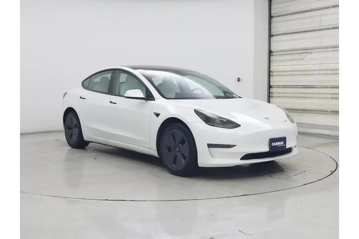 $29998 : Tesla Model 3 2023 4dr Sedan image 1