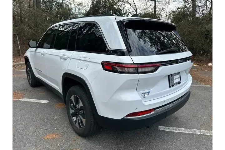 $21996 : Jeep Grand Cherokee 2022 4x4 image 7