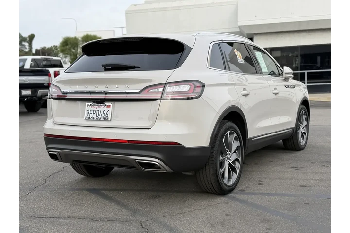 $36495 : Lincoln Nautilus 2023 Reserv image 7