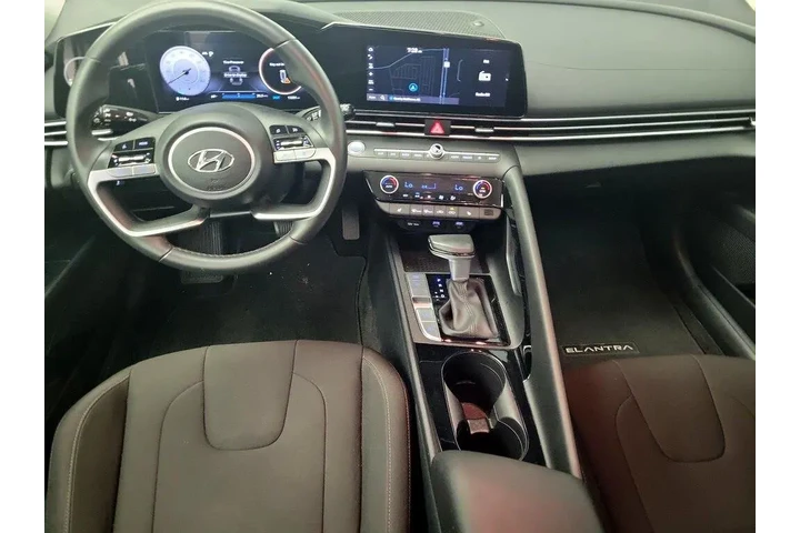 $24998 : Hyundai ELANTRA 2023 SEL 4dr image 9