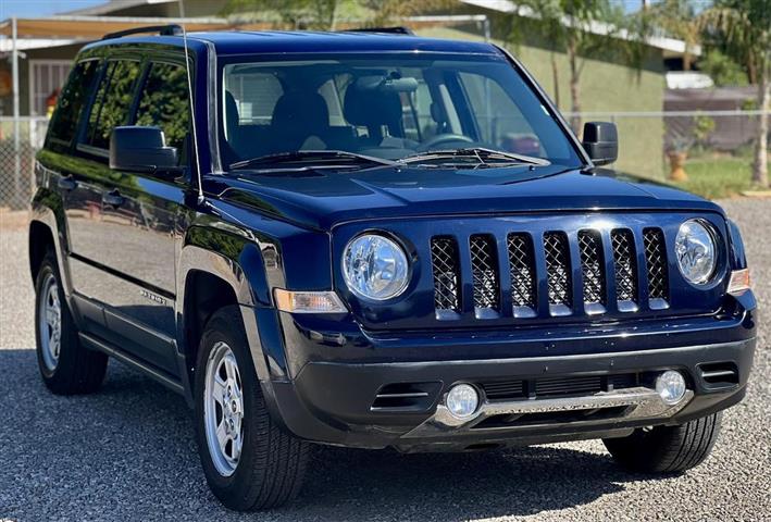 $12900 : 2014 JEEP PATRIOT image 3