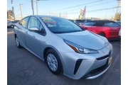2019 Prius L Eco en Modesto