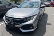 PRE-OWNED 2017 HONDA CIVIC SI en Madison WV