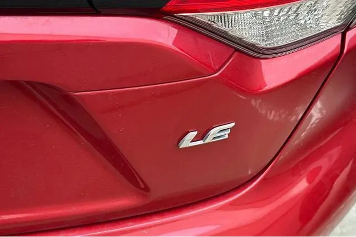 $15995 : Toyota Corolla 2020 LE 4dr S image 5