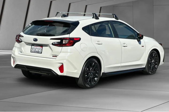 $28000 : Subaru Impreza 2025 AWD RS 4 image 4