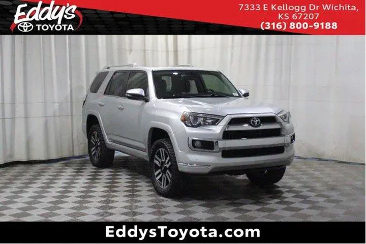 $29998 : Toyota 4Runner 2018 AWD Limi image 1