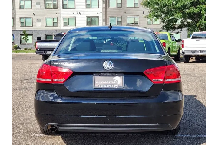 $6398 : 2013 Passat S PZEV image 9
