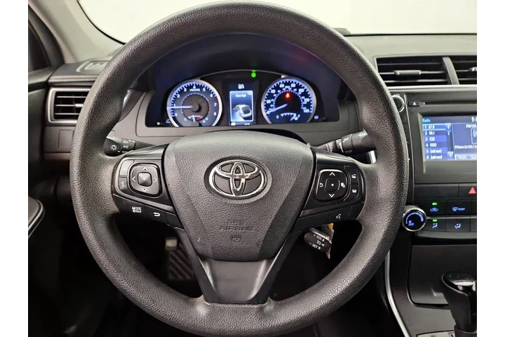 $14998 : Toyota Camry 2017 LE 4dr Sed image 10