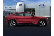 $29695 : Ford Mustang Mach-E 2023 AWD thumbnail