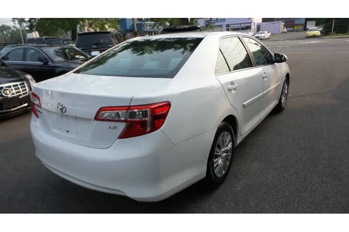 $10900 : 2012 Camry LE image 6