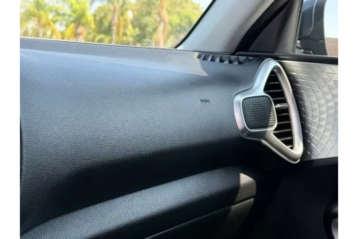 $16989 : Kia Soul 2024 S 4dr Crossove image 8