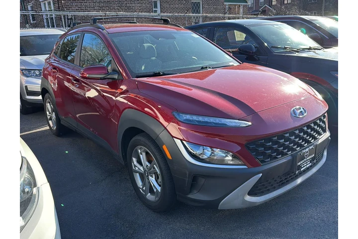 $18990 : Hyundai KONA 2023 AWD SEL 4d image 8