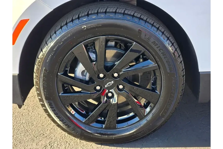 $23992 : Chevrolet Equinox 2024 LS 4d image 9