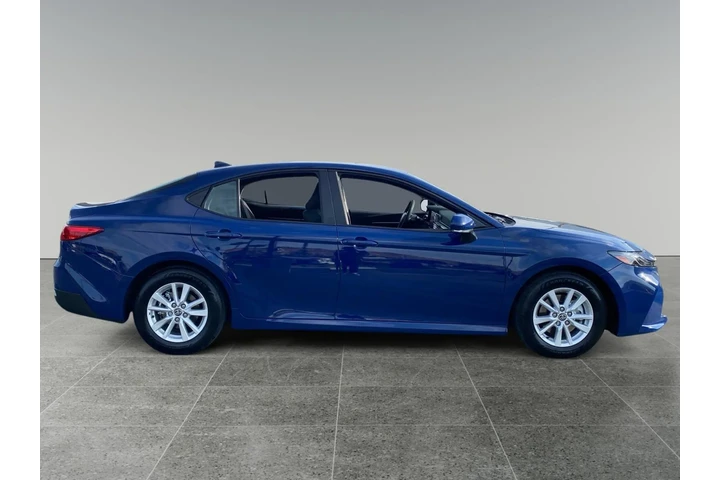 $34077 : Toyota Camry 2025 image 6