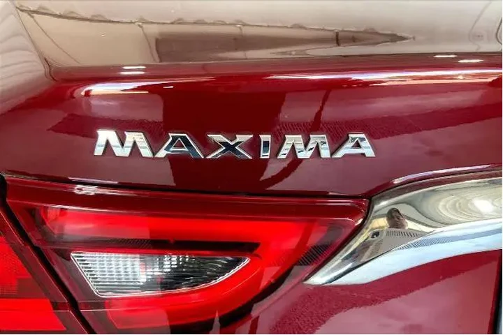 $14871 : Nissan Maxima 2018 3.5 S 4dr image 9