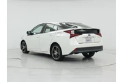 $21998 : Toyota Prius 2019 XLE 4dr Ha thumbnail