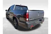 $30950 : Honda Ridgeline 2023 AWD RTL thumbnail