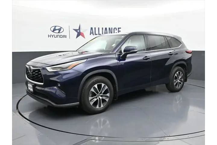 $30988 : Toyota Highlander 2021 AWD X image 1