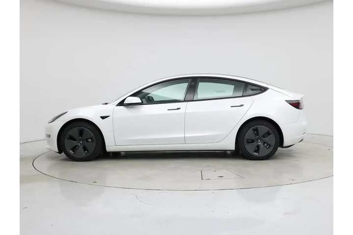 $29998 : Tesla Model 3 2022 AWD Long image 3