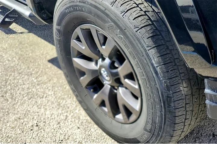 $33991 : Toyota Tacoma 2023 4x2 TRD O image 4