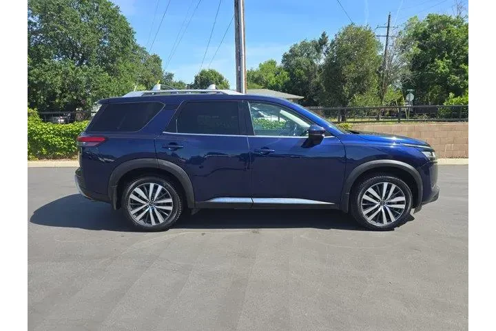 $28995 : Nissan Pathfinder 2022 Plati image 3