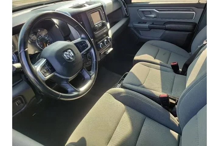 $25500 : Ram 1500 2021 4x2 Big Horn 4 image 3