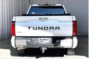 $38281 : Toyota Tundra 2022 4x4 Limit thumbnail