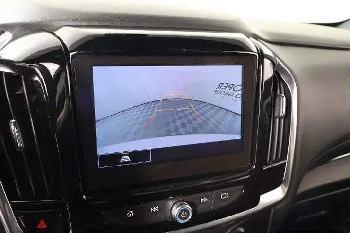 $25700 : Chevrolet Traverse 2022 LT C image 6
