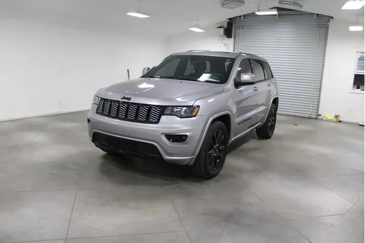 $16718 : Jeep Grand Cherokee 2018 4x4 image 4
