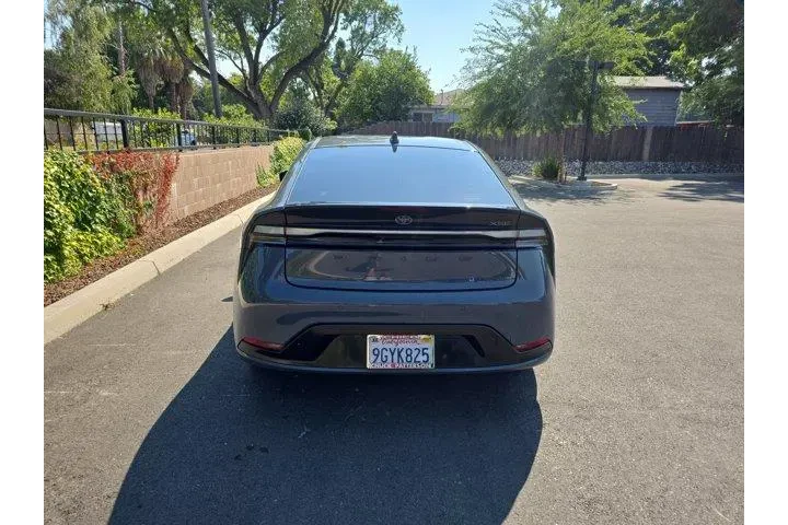 $38995 : Toyota Prius Prime 2023 XSE image 4