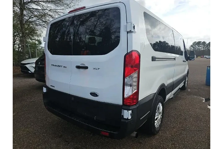 $33490 : Ford Transit 2023 350 XLT 3d image 4