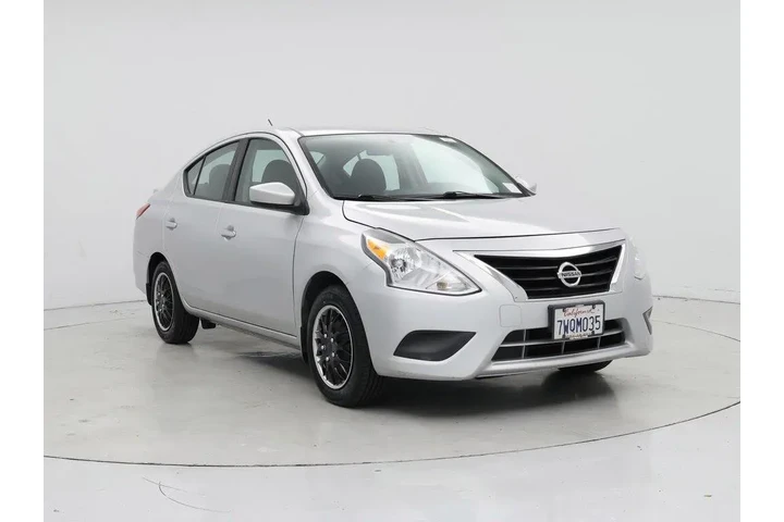 $12998 : Nissan Versa 2017 1.6 SV 4dr image 1