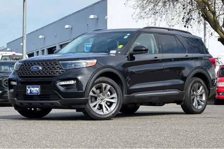 $30655 : Ford Explorer 2022 AWD XLT 4 image 1