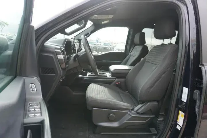 $34988 : Ford F-150 2023 4x2 XL 4dr S image 7