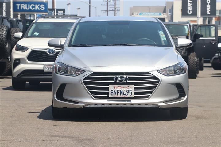 2018 Elantra SEL image 4