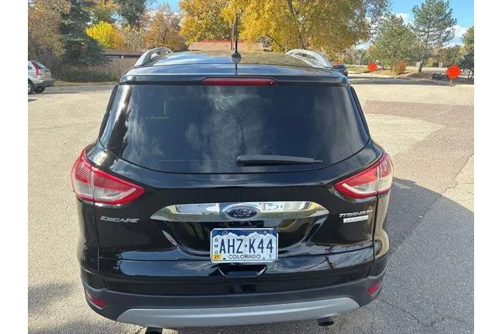 $8987 : Ford Escape 2016 Titanium 4d image 5