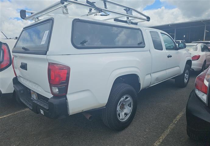 $23995 : 2019 Tacoma image 4