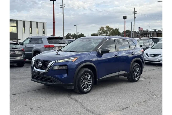 $19950 : 2021 Rogue S image 2