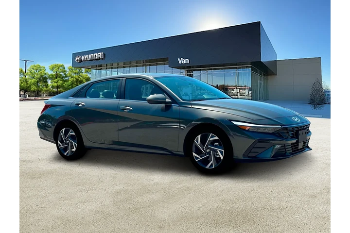 $19499 : Hyundai ELANTRA 2024 Limited image 10