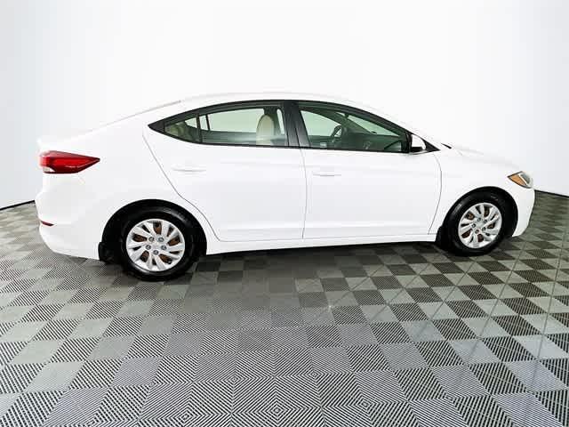 $14082 : PRE-OWNED 2018 HYUNDAI ELANTR image 10