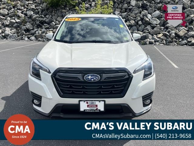 $33497 : PRE-OWNED 2023 SUBARU FORESTE image 4