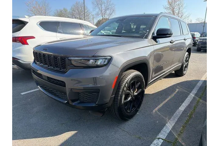 $29949 : Jeep Grand Cherokee L 2024 4 image 3
