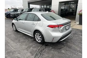 $16988 : Toyota Corolla 2022 LE 4dr S thumbnail