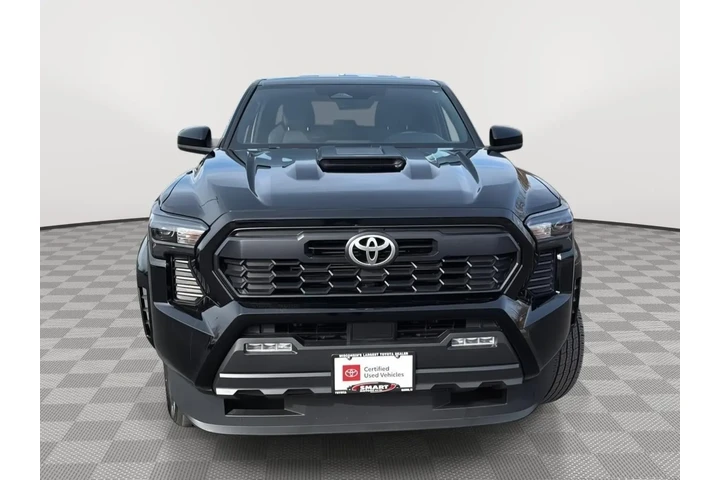 $43577 : Gold Certified 2024 Tacoma TR image 4